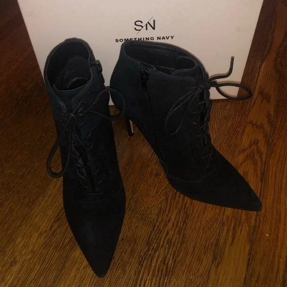 Something Navy lace up black booties, size 6. - Picture 3 of 8